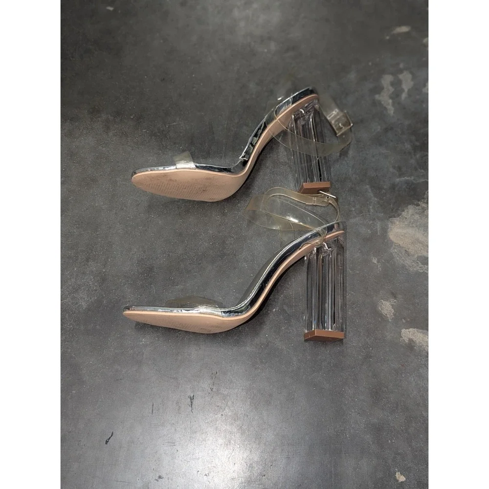 Cape Robbin Stripper Heels Clear Lucite Silver Exotic Dancer Club Maria-2 Sz 8